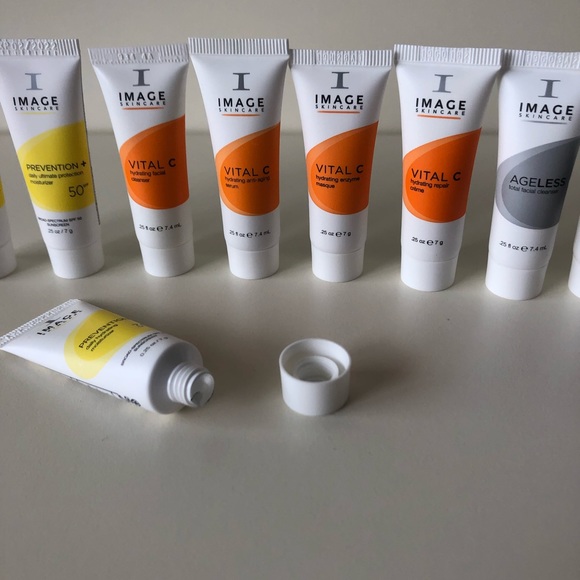 IMAGE Skincare Travel / Trial Kit Products Bundle - Picture 7 of 7